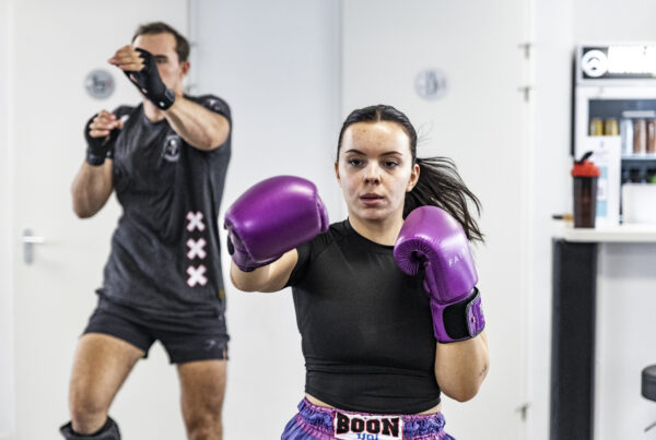 Afvallen met Kickboksen: Hoeveel calorieën verbrand je echt per uur?